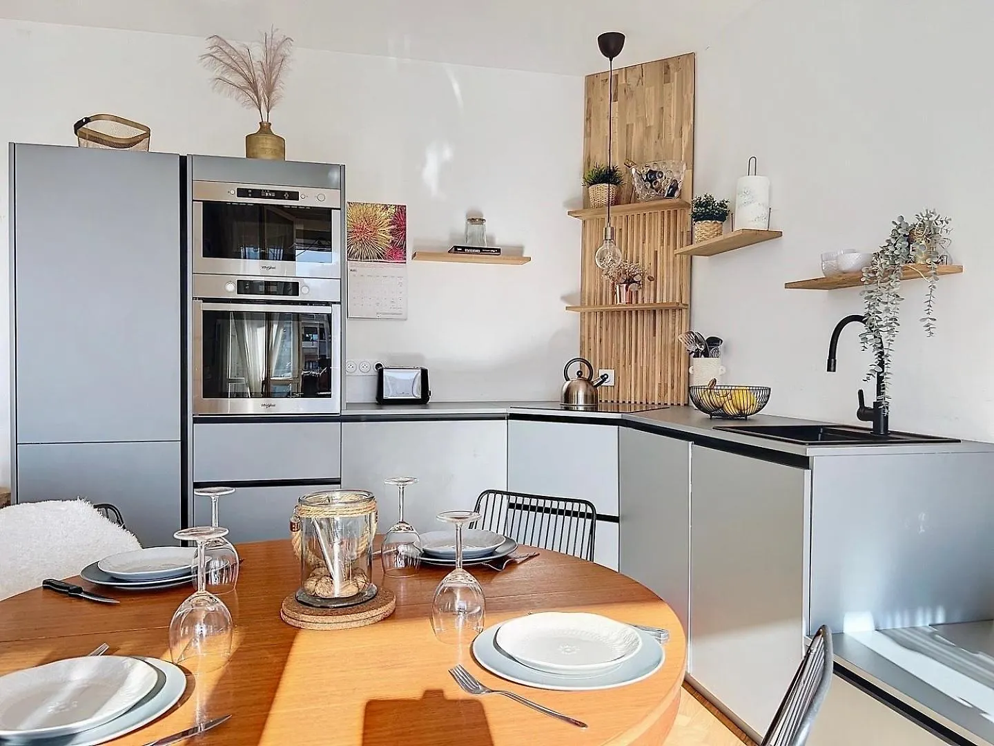 Apartment Appartement Avec Balcon - Hyper Central & Lumineux - Les Freres De La Loc' Marseille France
