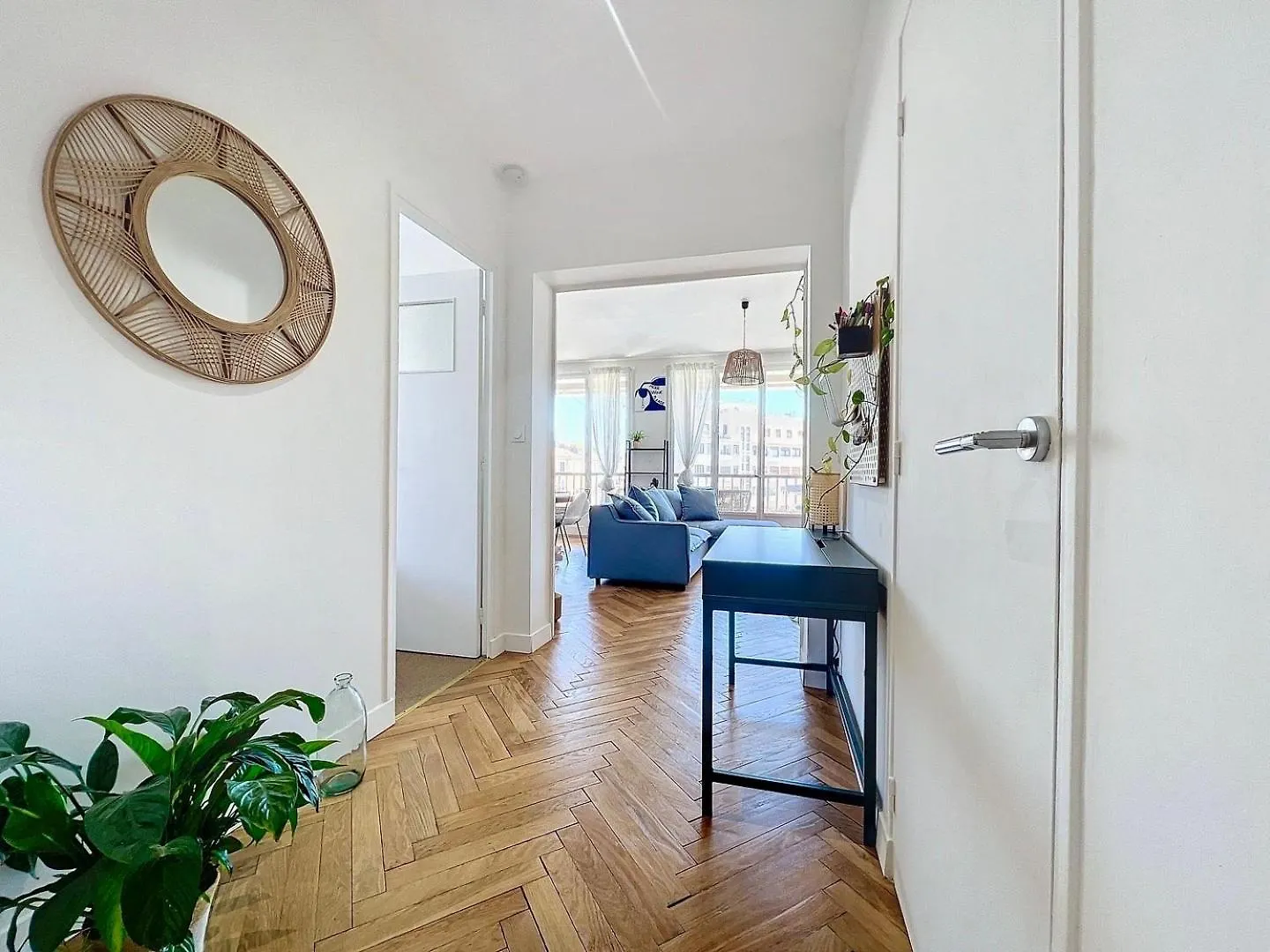 Apartment Appartement Avec Balcon - Hyper Central & Lumineux - Les Freres De La Loc' Marseille