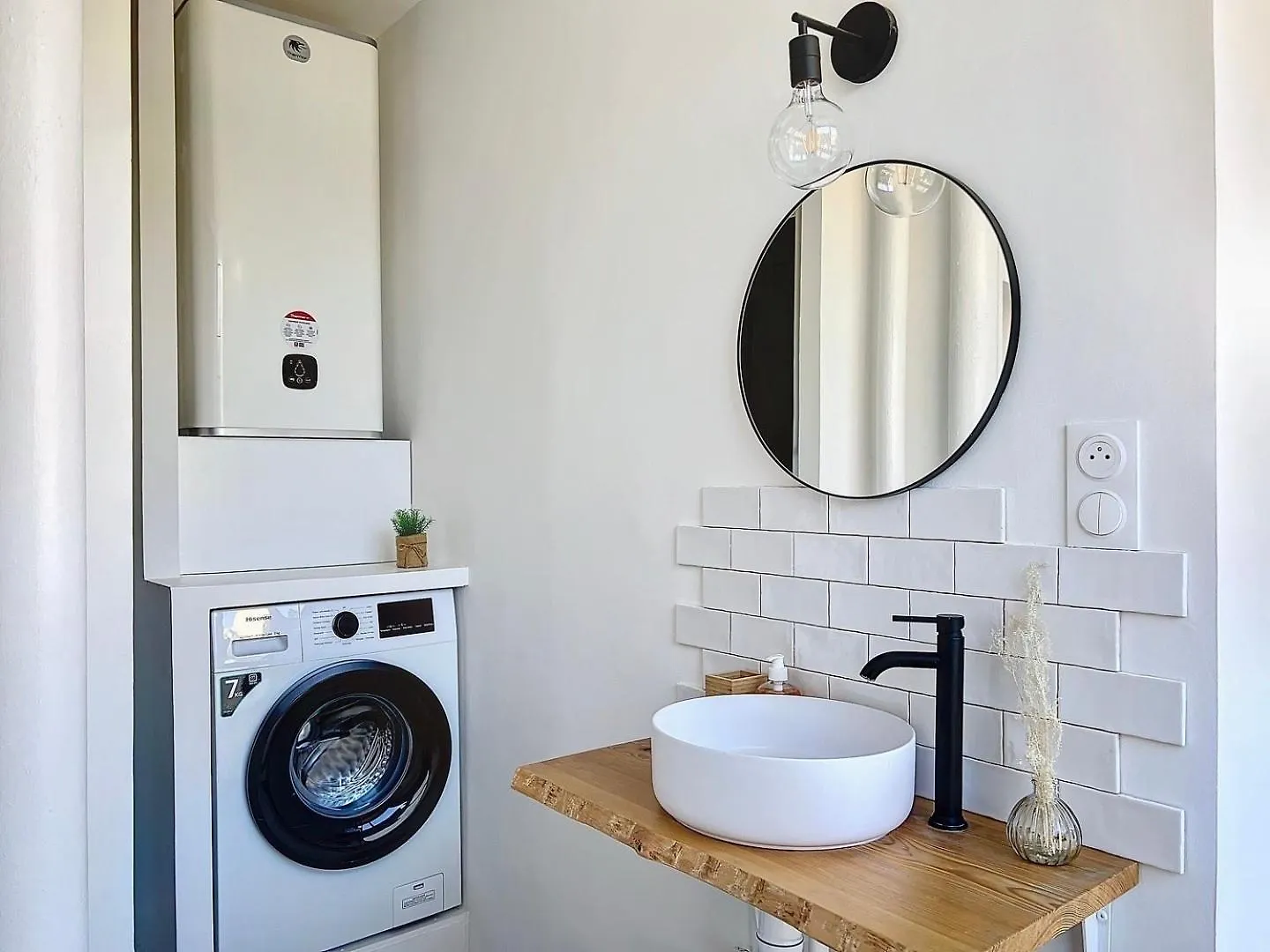 Appartement Avec Balcon - Hyper Central & Lumineux - Les Freres De La Loc' Marseille