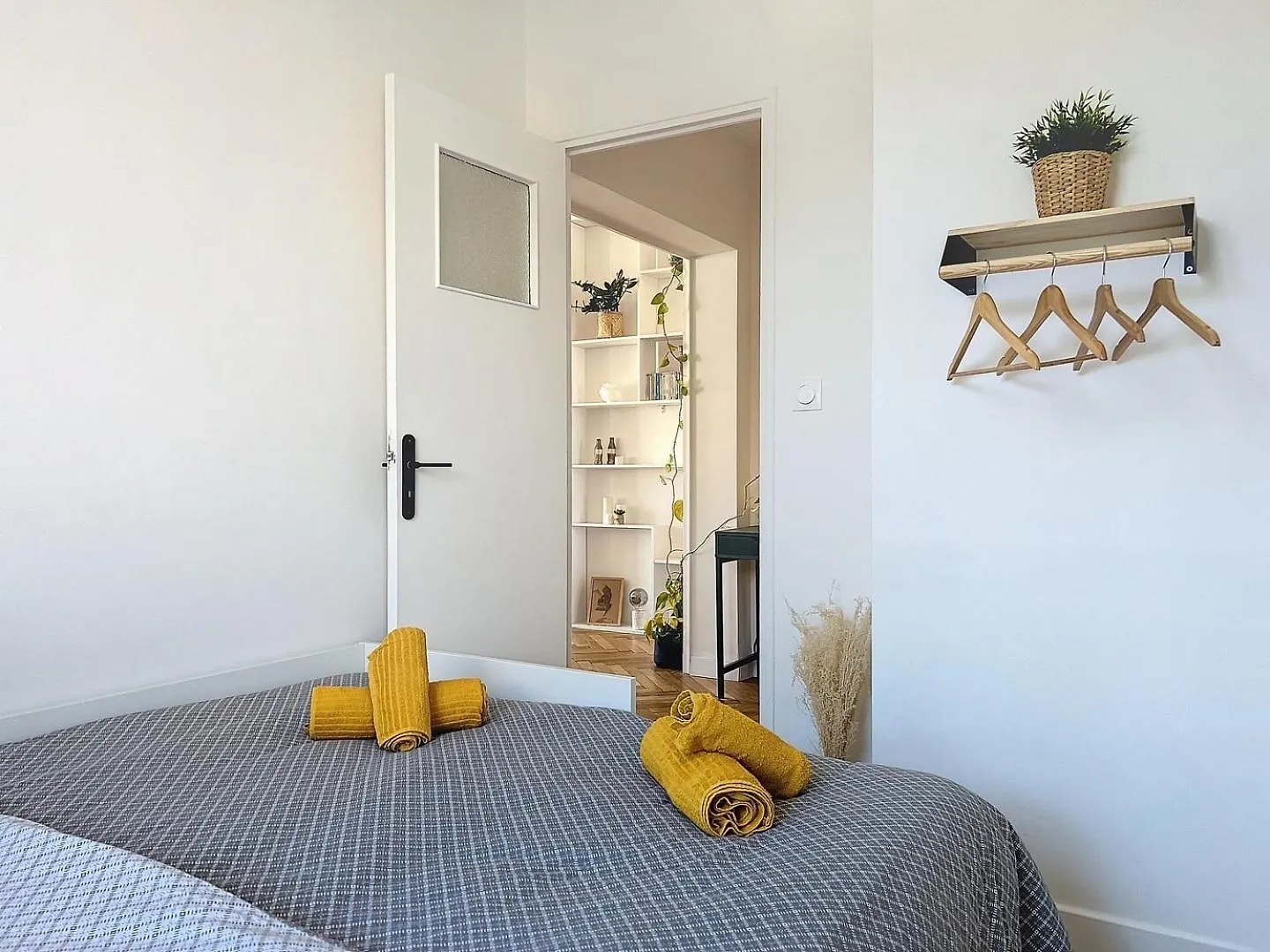 Appartement Avec Balcon - Hyper Central & Lumineux - Les Freres De La Loc' Marseille
